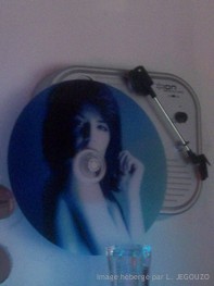 Vertical Vinyle Blue Girl